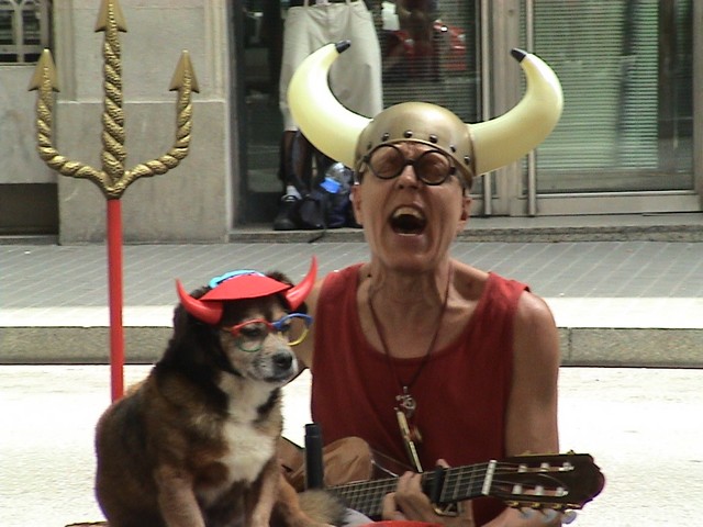 Barcelona, so much to answer for.  La Rambla, billed as Europe�s most famous pedestrian strip, is full of buskers of various talent levels.  Although I would normally oppose animal supporting roles, this dynamic duo got my vote for the best act.  A friendly bicyclist whom I met on my way into the city invited me to an open air film festival screened in the city�s castle exterior.  The film seemed interesting, although I obviously missed the majority of it due to an inability to understand Spanish.  Everyone laughed like somebody cracked a good one when a young nerdy-looking Antonio Banderas popped up on the screen in a supporting role.  (7/24/04)