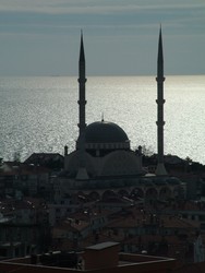 I first caught sight of the Sea of Marmara on the D-100 just outside of Istanbul, which you can see here.  (1-24-05)