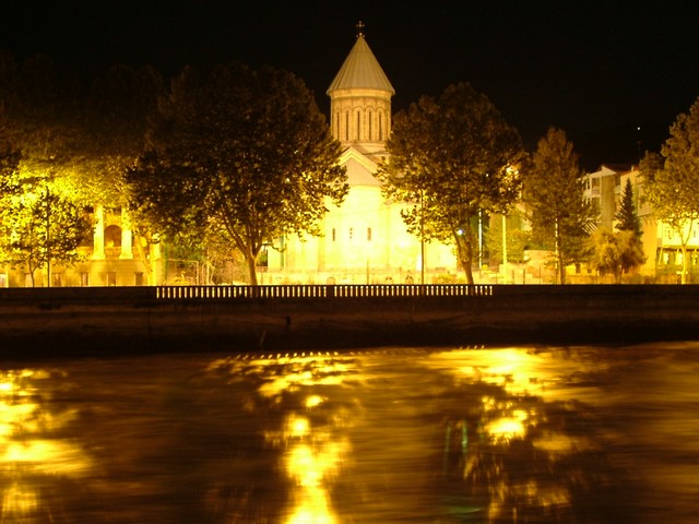 I really enjoyed my stay in springtime Tbilisi.  The city is the perfect size, easily manageable, dotted with old tetraconch cathedrals, bisected by the broad Mtkvari River, inhabited by the beautiful and stylish Georgians, and chock full of sidewalk dining opportunities.  (5-11-05)